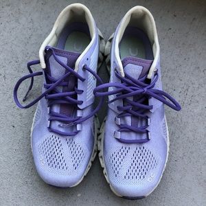 On Cloud Cloudtec Women's Low Top Running Shoes Size 6.5 7 37 Purple/Gray